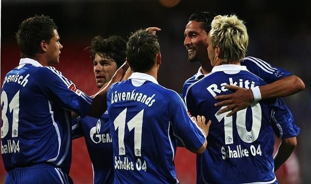 沙尔克实现连胜，球队士气高涨迎接下一轮