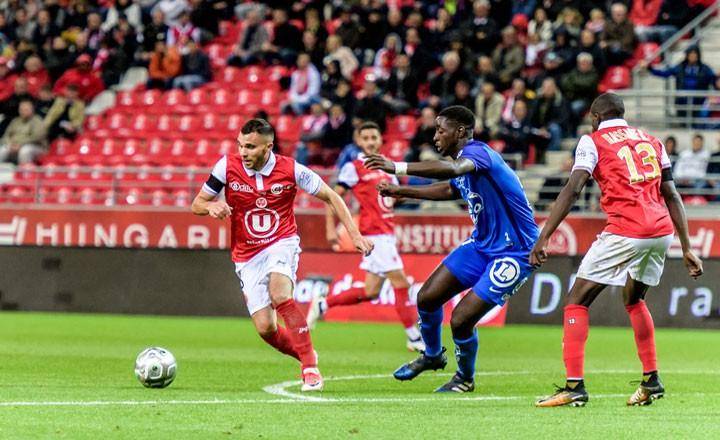 C7娱乐-兰斯客场失利，保级形势雪上加霜